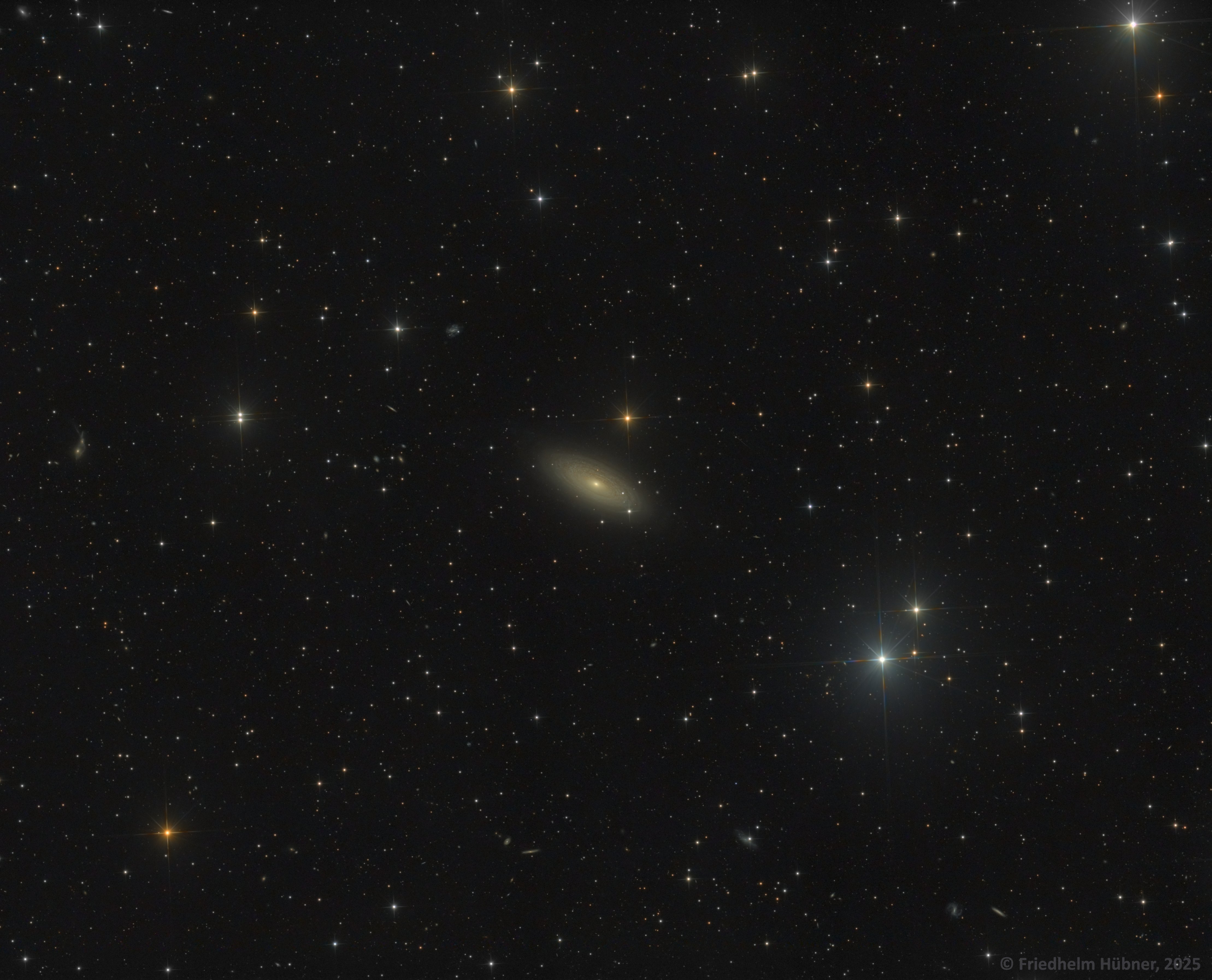 NGC 2841 (UMa)