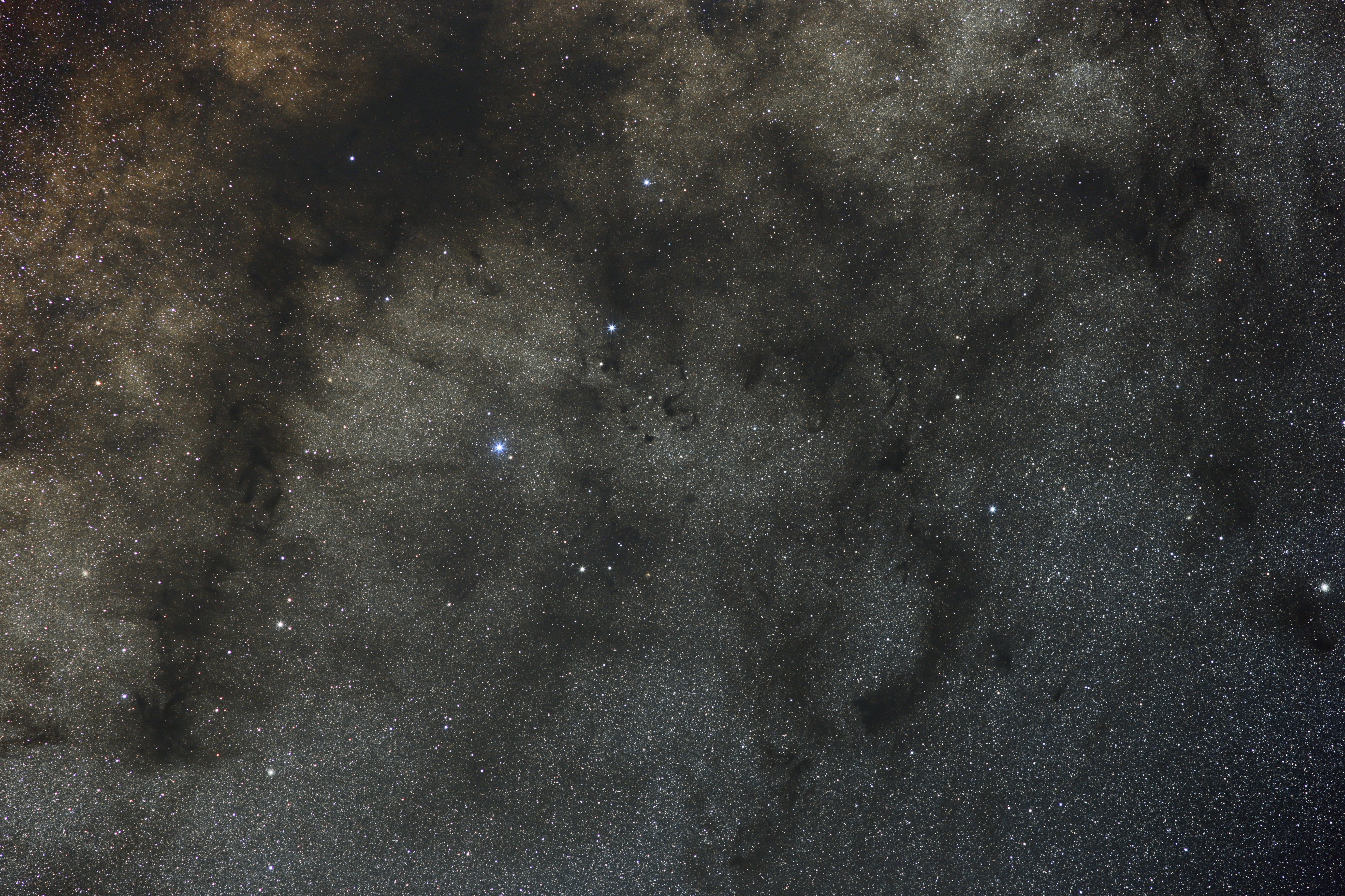 Barnard 72 (Oph), Widefield